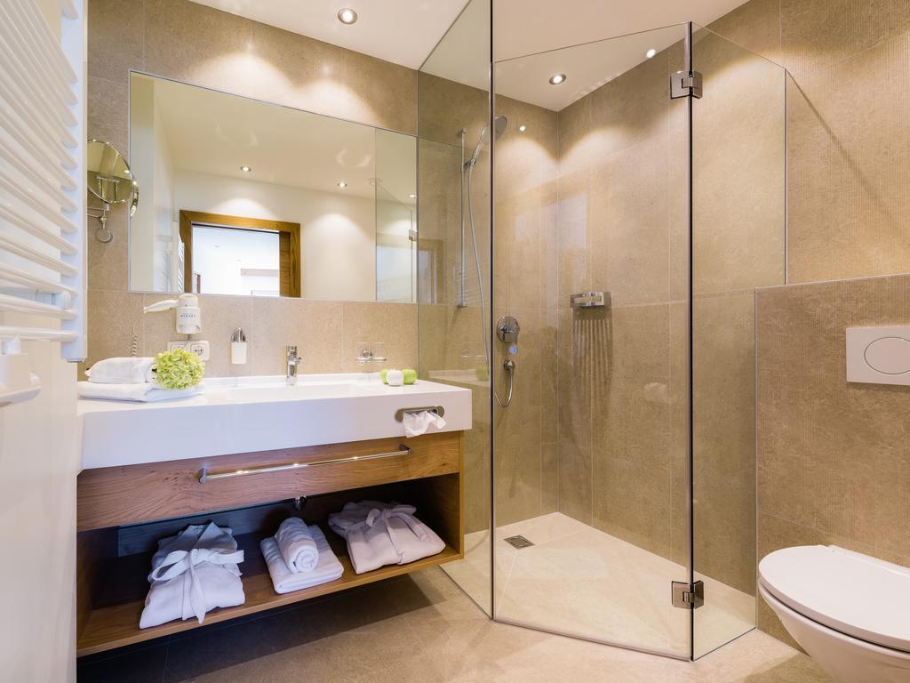 Bischoferhaus Apartman Serfaus Szoba fotó